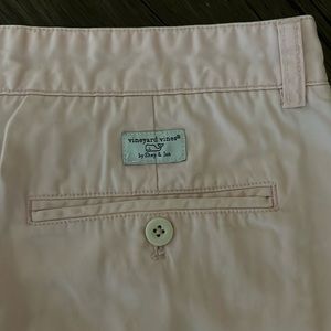 Vineyard vines pink shorts